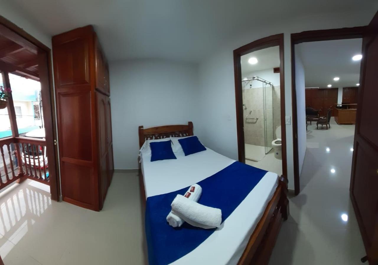 Hotel Jardin De Rosas Buitenkant foto