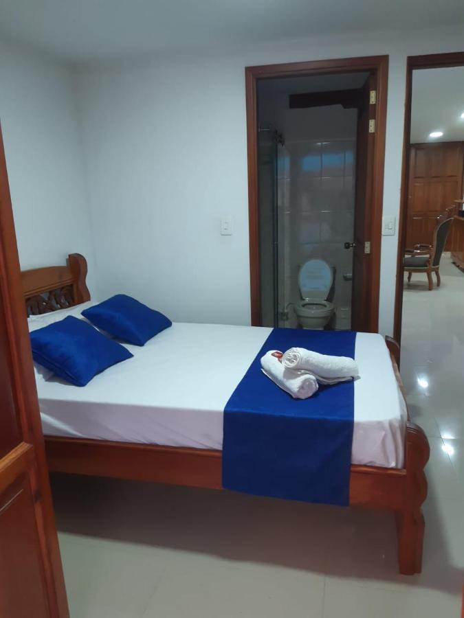 Hotel Jardin De Rosas Buitenkant foto